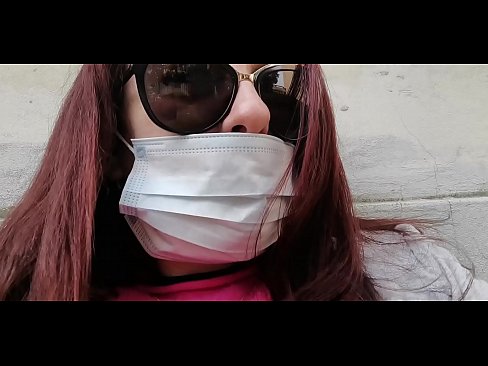 ❤️ Faigheann Nicoletta díoltas ar a comharsa agus pees ina gharáiste (Coraintín Iodálach Speisialta Covid19) Físeán porn  ag ga.truedating.top